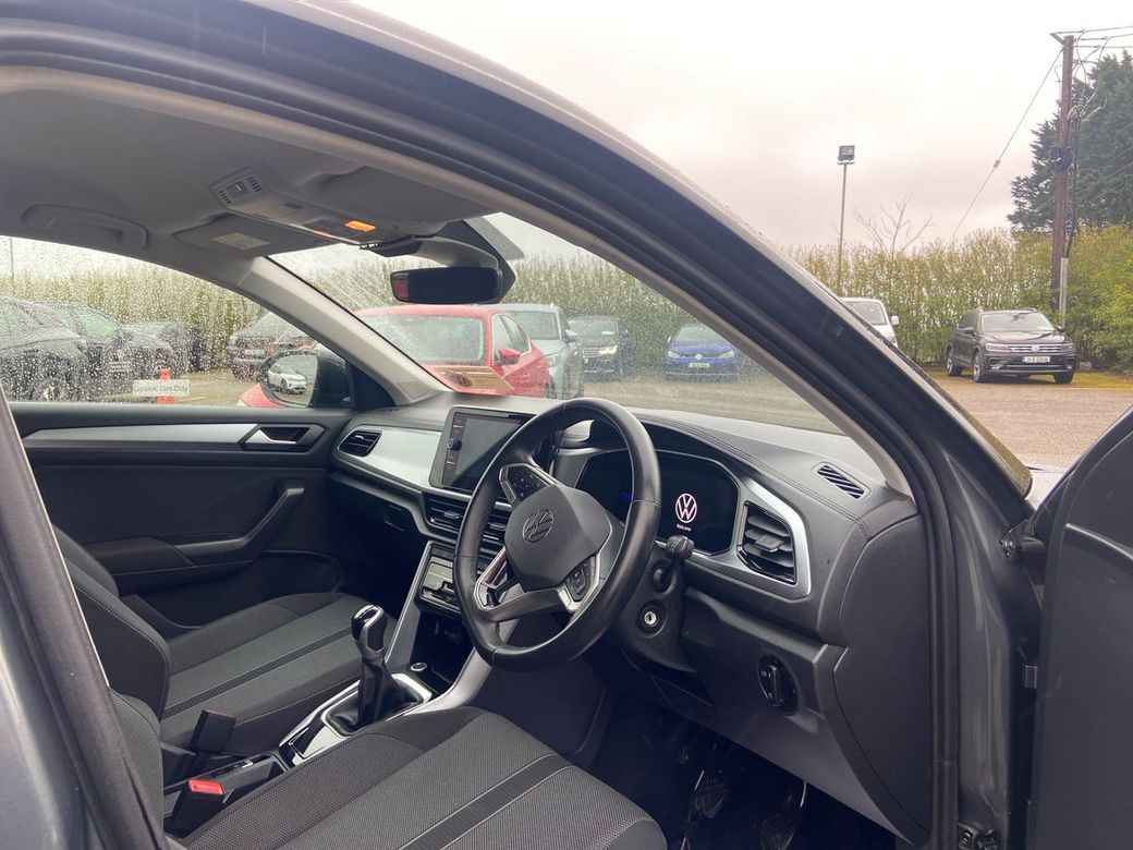 2023 Volkswagen T-Roc