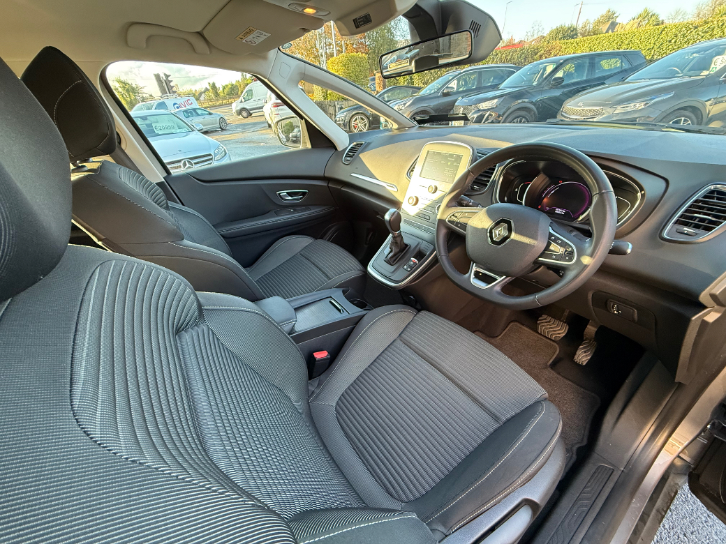 2020 Renault Grand Scenic