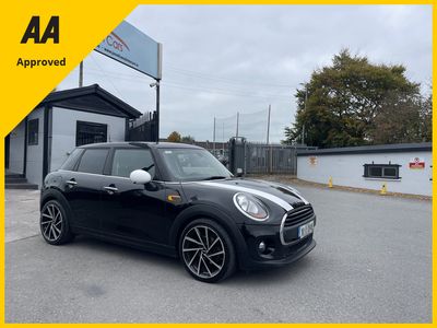 2016 Mini Hatch