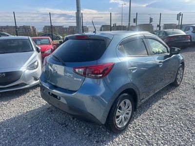 2016 Mazda Demio