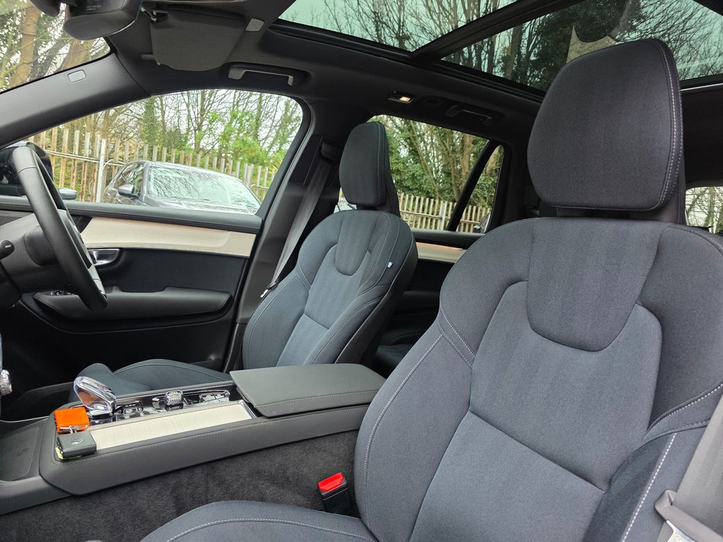 2025 Volvo XC90