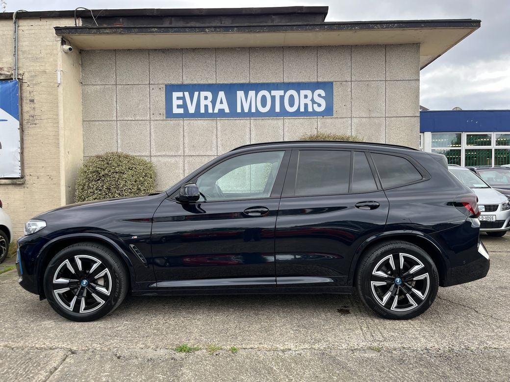 2022 BMW iX3