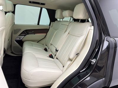 2025 Land Rover Range Rover