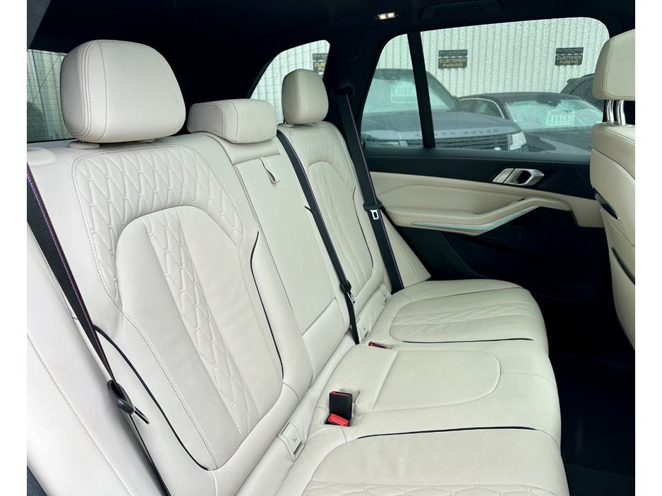 2023 BMW X5
