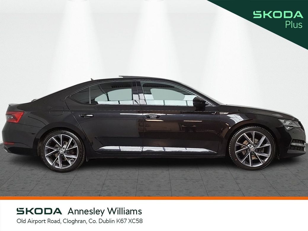 2022 Skoda Superb