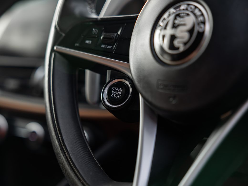 2017 Alfa Romeo Giulietta