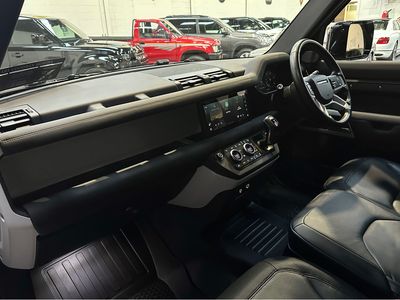 2024 Land Rover Defender