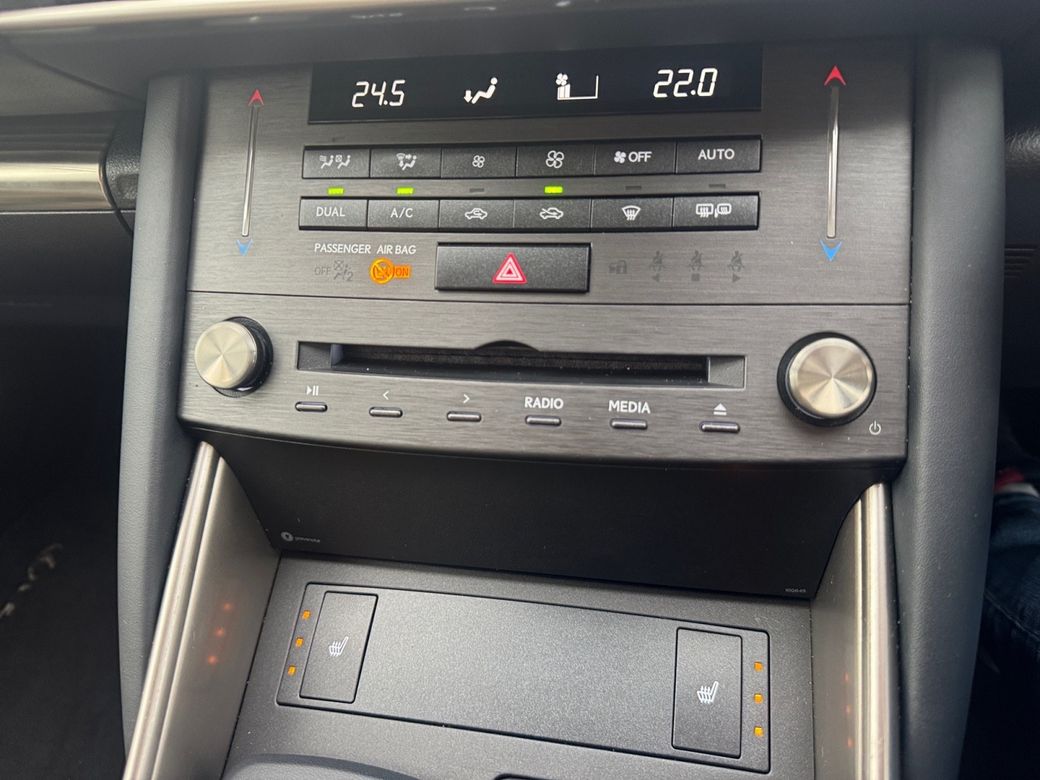 2019 Lexus IS
