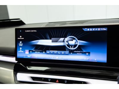 2024 BMW i5