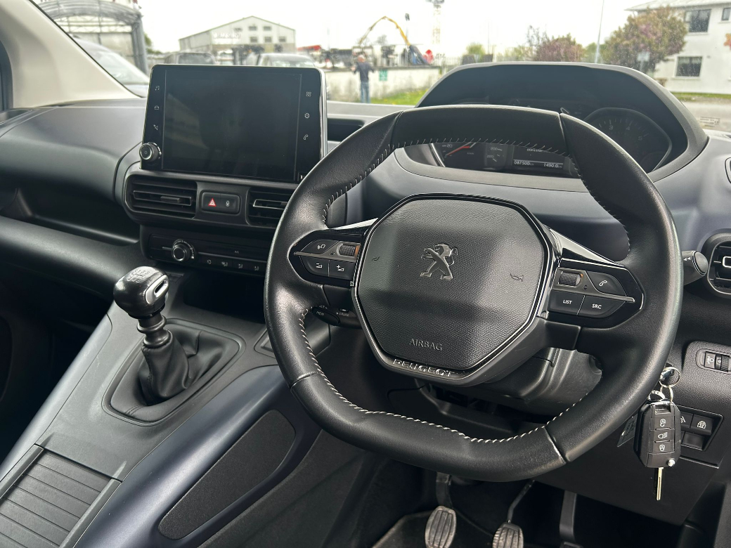 2022 Peugeot Rifter