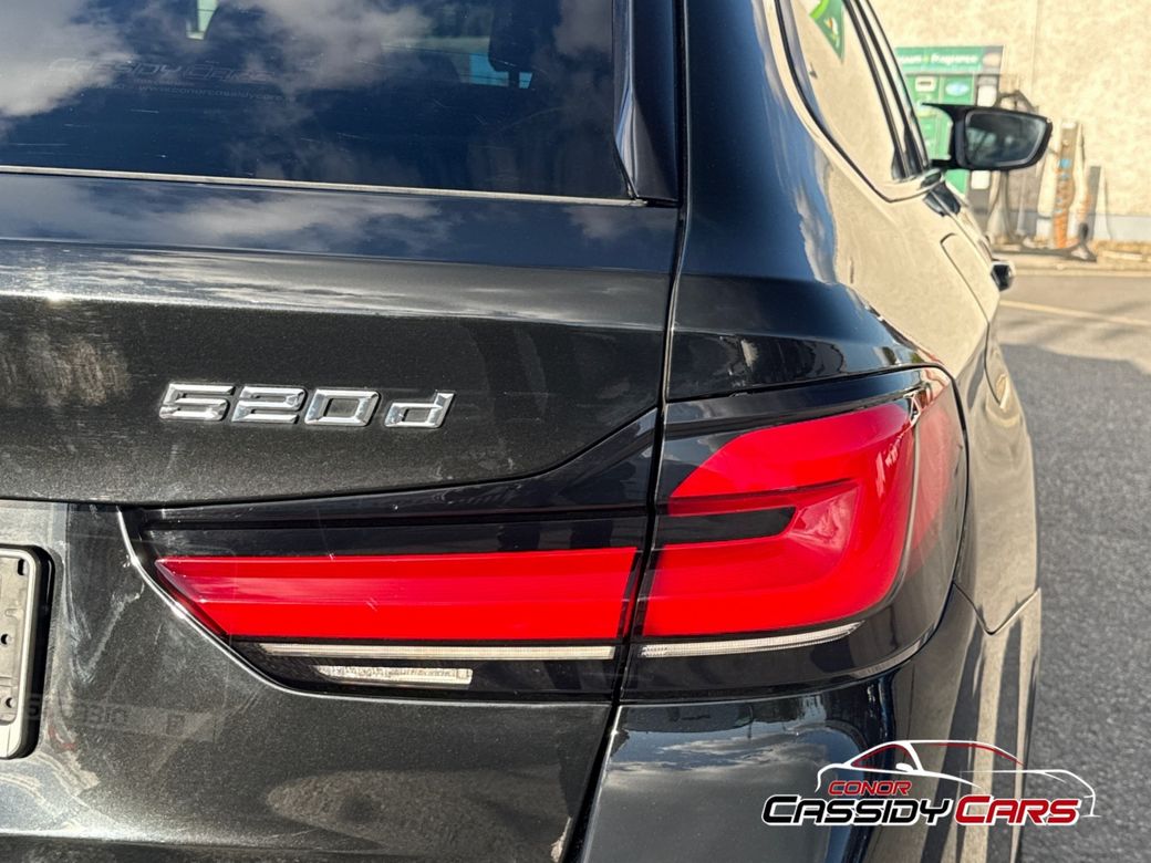 2022 BMW 5 Series