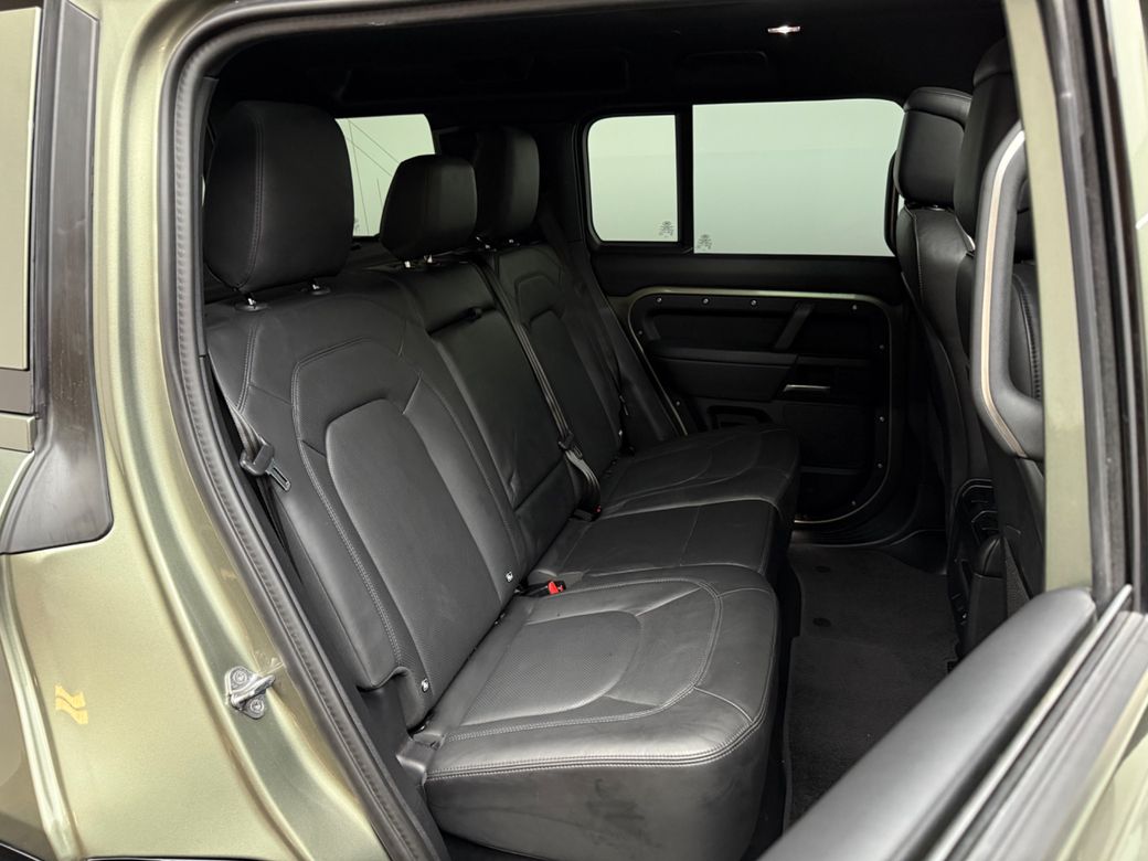 2025 Land Rover Defender