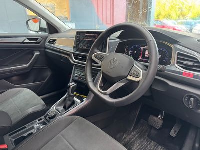 2025 Volkswagen T-Roc