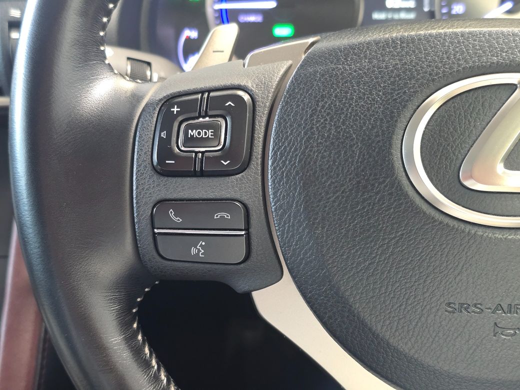 2019 Lexus IS 300h