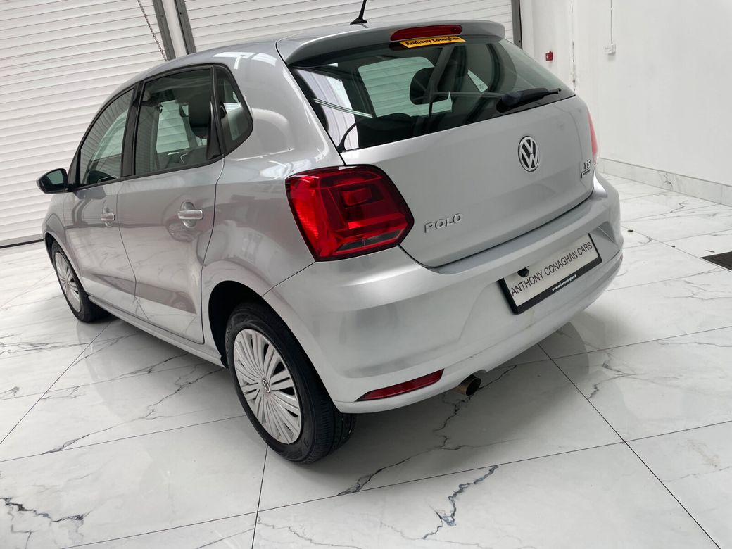 2015 Volkswagen Polo