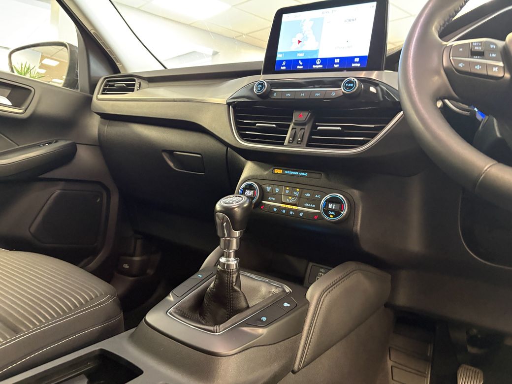 2022 Ford Kuga