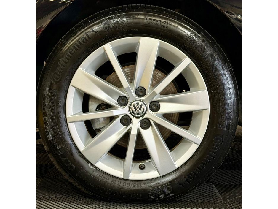2016 Volkswagen Polo