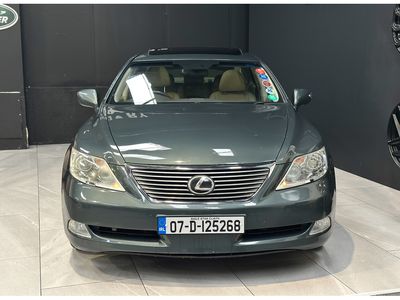 2007 Lexus LS 460