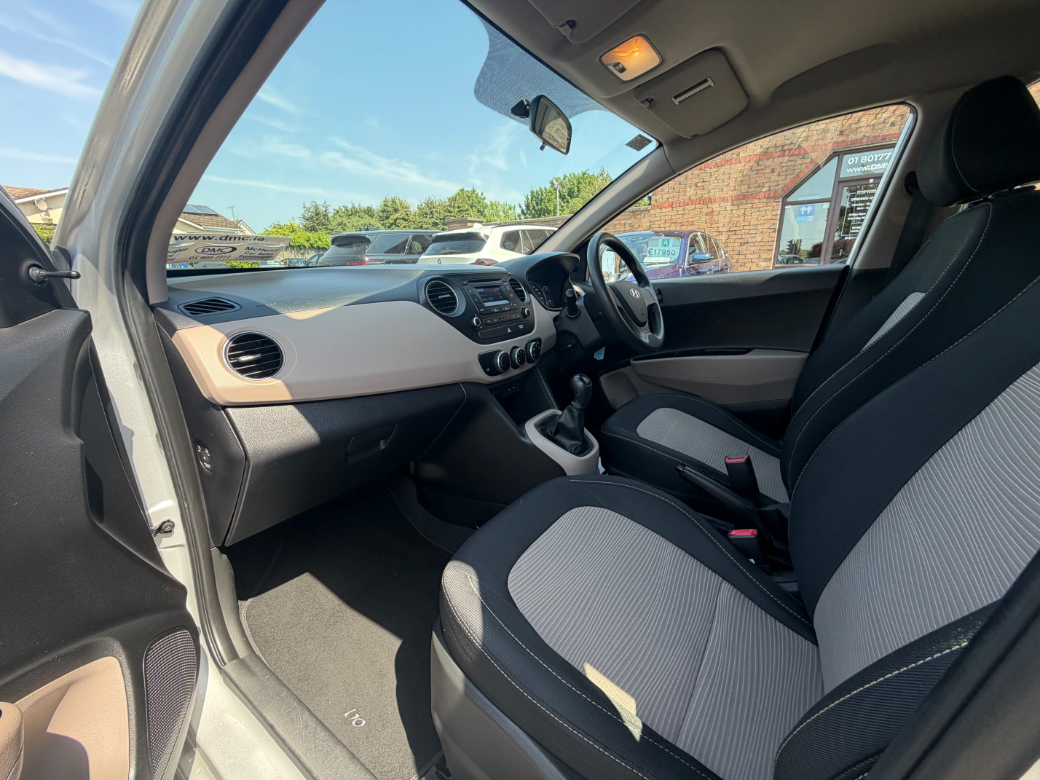 2016 Hyundai i10