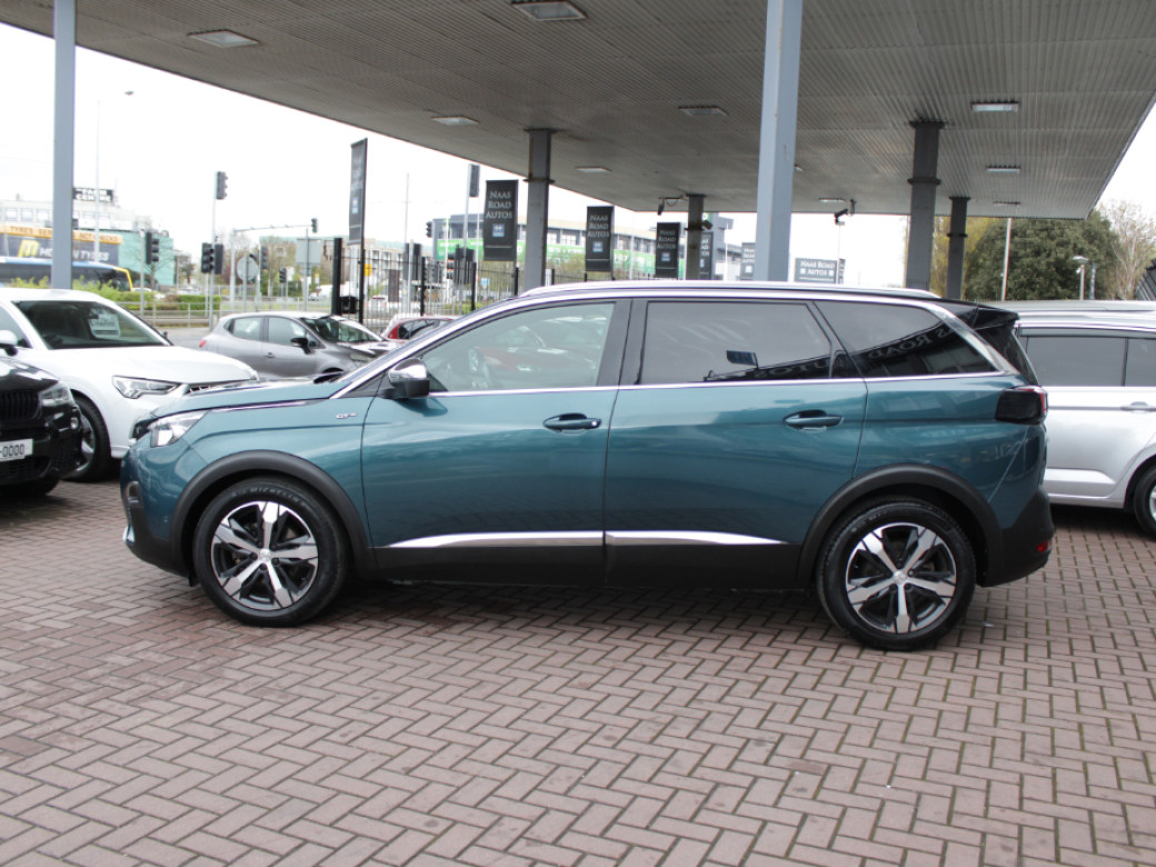 2019 Peugeot 5008