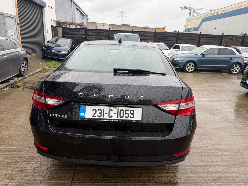 2023 Skoda Superb