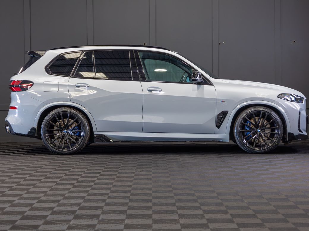 2023 BMW X5
