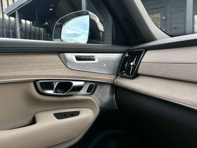 2025 Volvo XC90