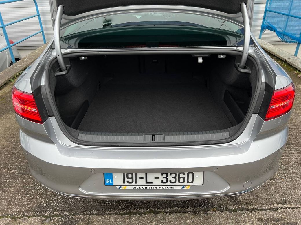 2019 Volkswagen Passat
