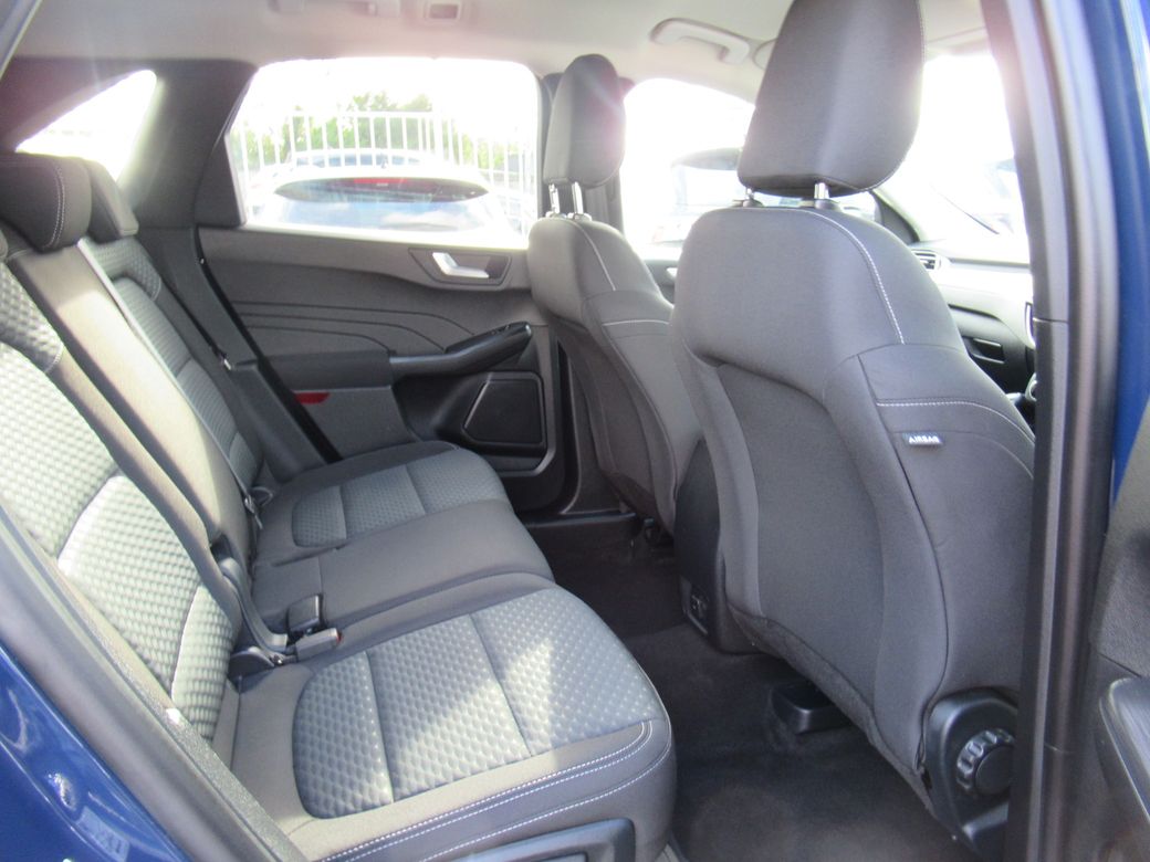 2022 Ford Kuga