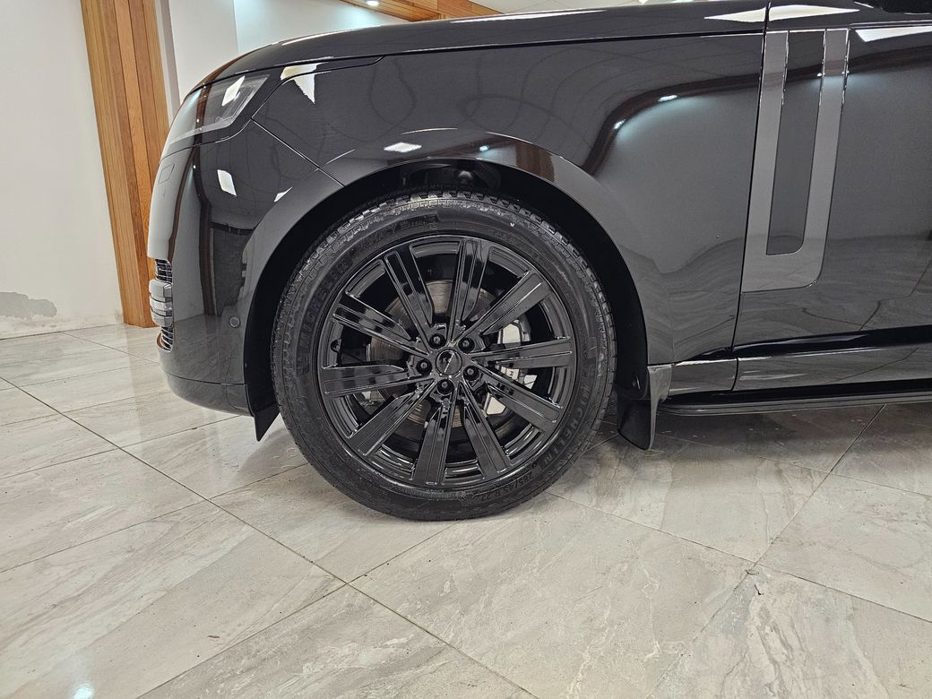2026 Land Rover Range Rover
