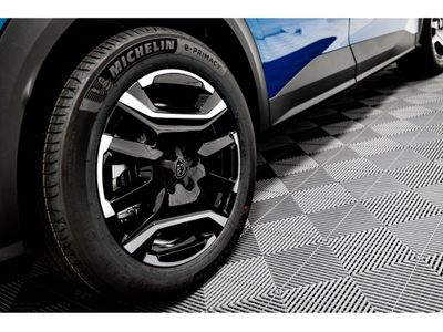 2025 Peugeot 3008