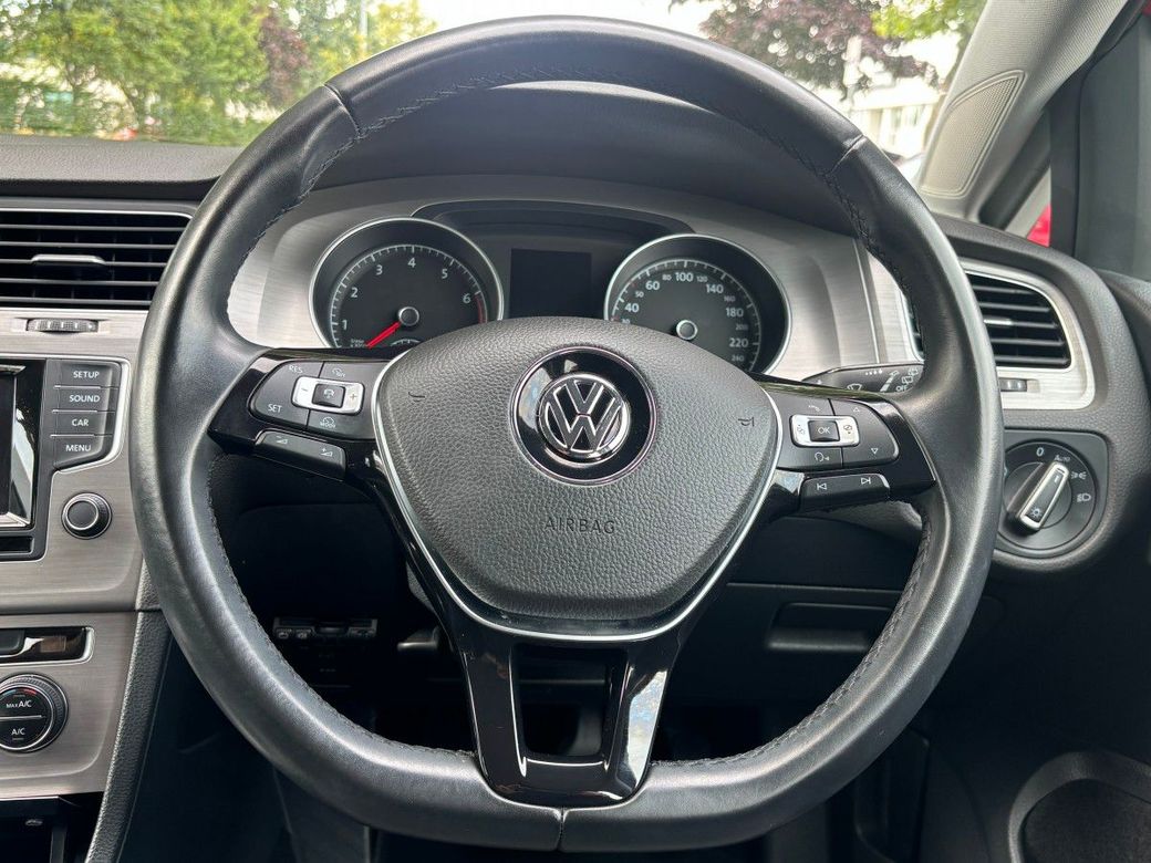 2016 Volkswagen Golf