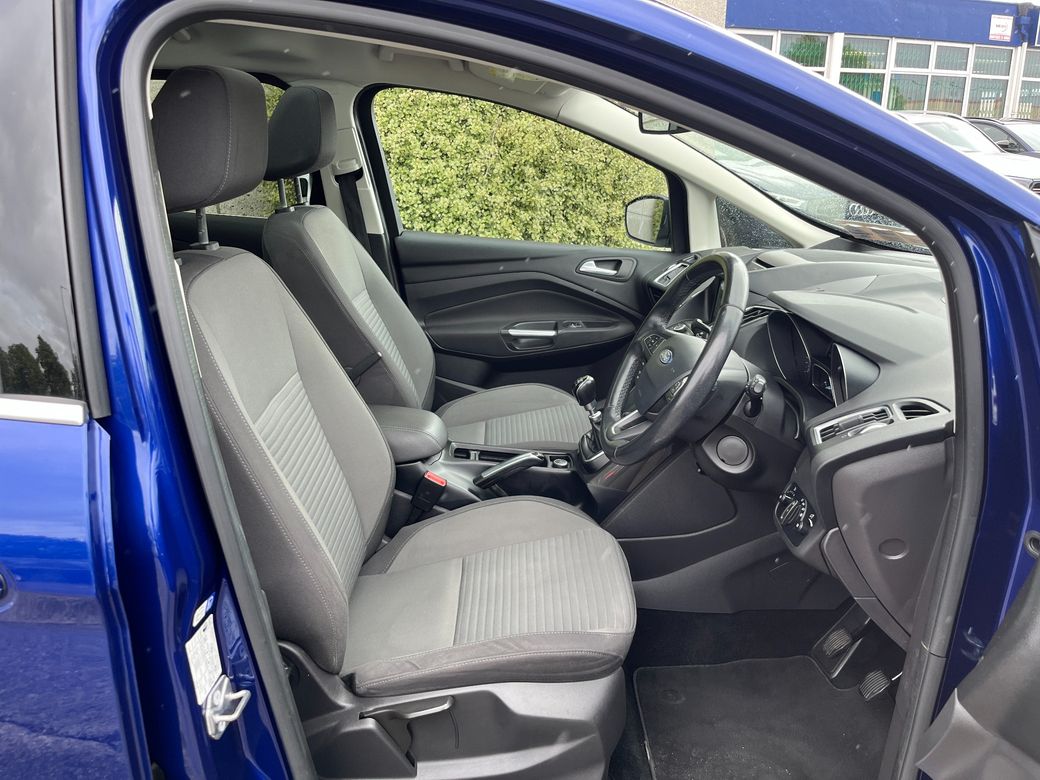 2018 Ford Grand C-Max