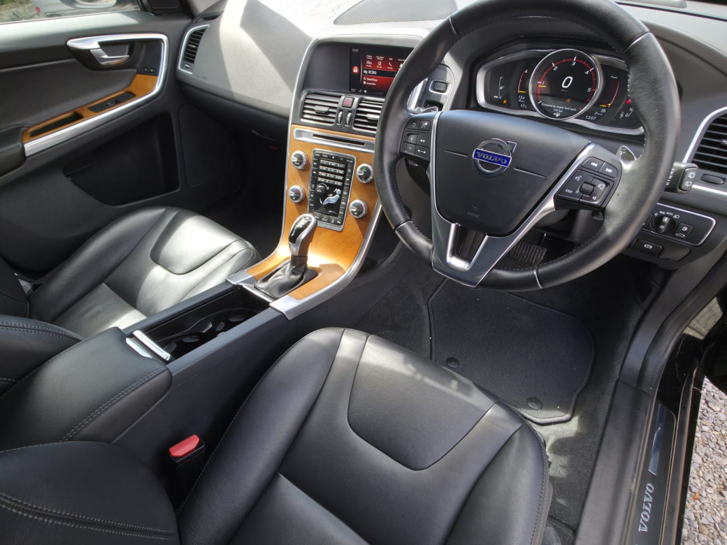 2017 Volvo XC60