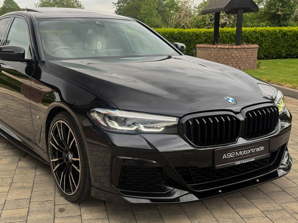 2022 BMW 5 Series