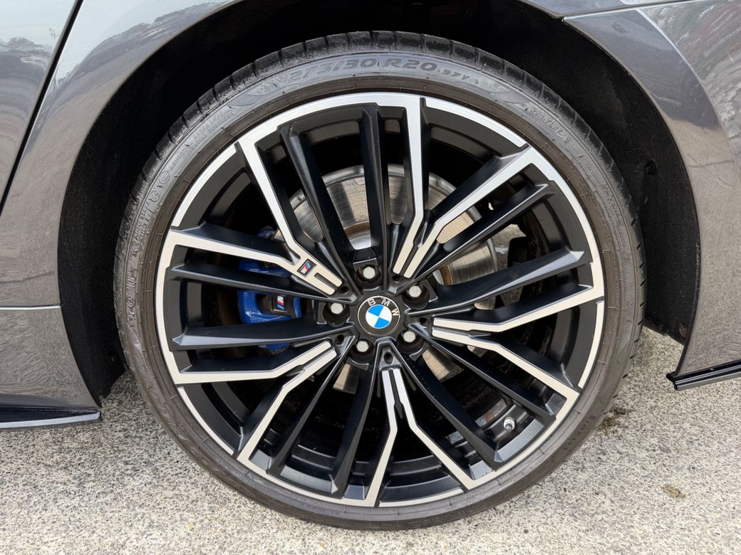 2021 BMW 5 Series