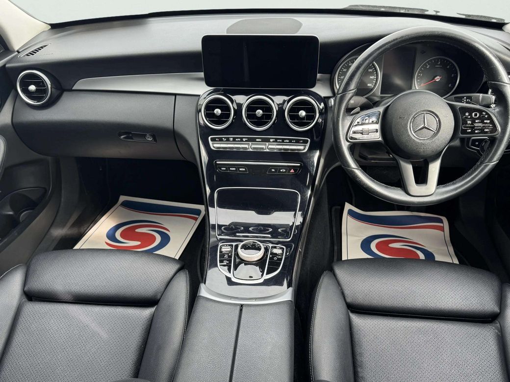 2020 Mercedes-Benz C 220