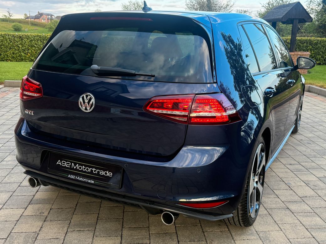 2016 Volkswagen Golf