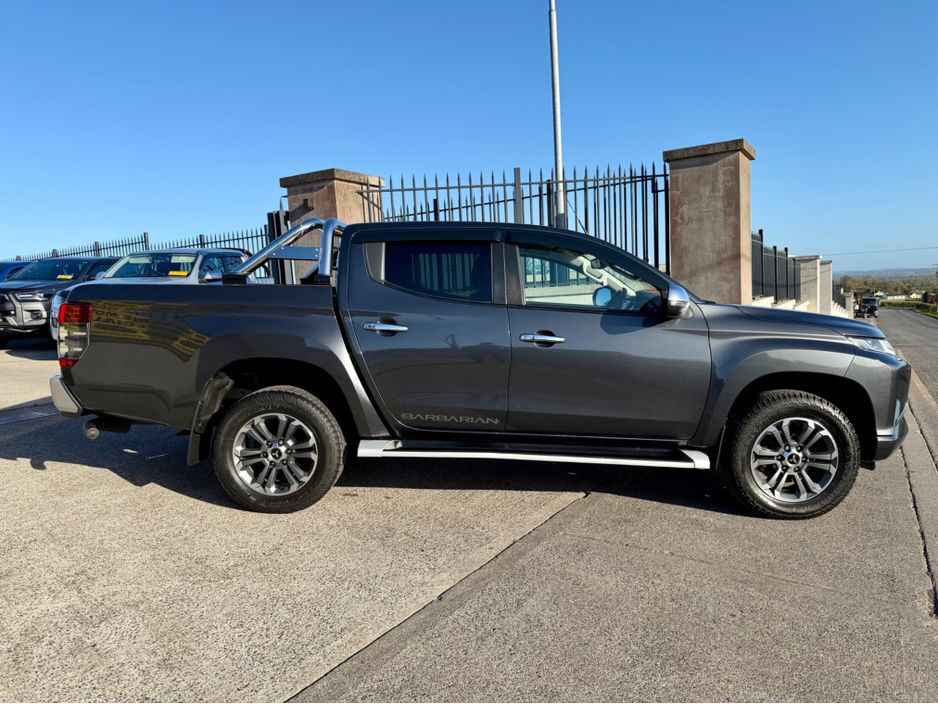 2020 Mitsubishi L200
