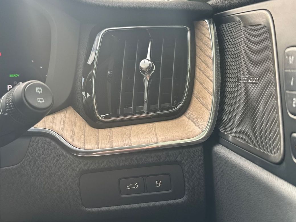 2026 Volvo XC60