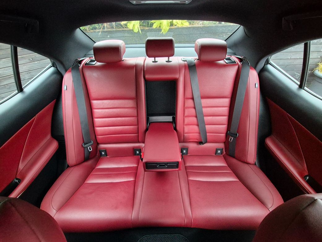 2020 Lexus IS 300h