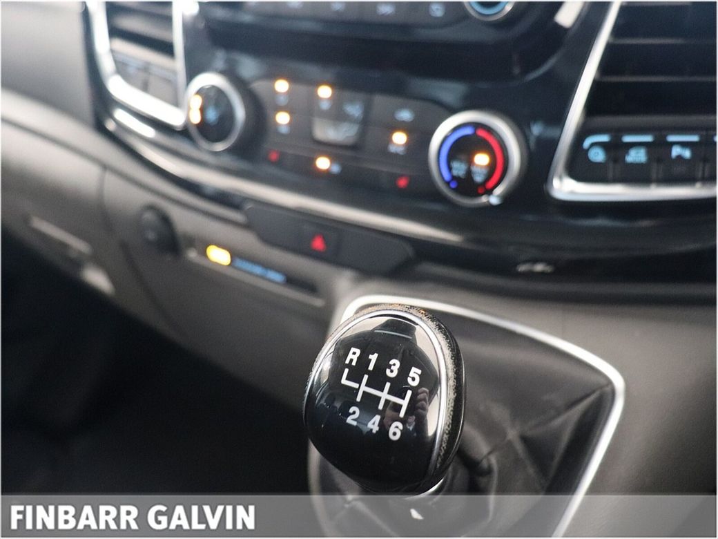 2023 Ford Transit Custom