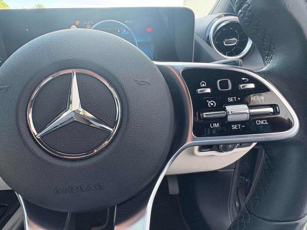 2022 Mercedes-Benz GLA Class
