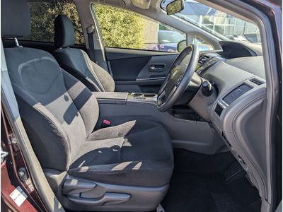 2014 Toyota Prius Alpha