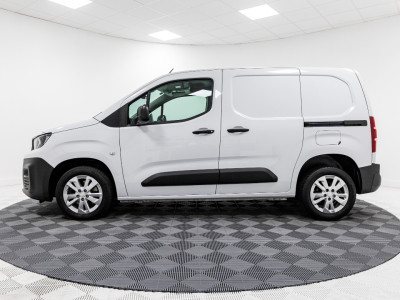 2023 Peugeot Partner