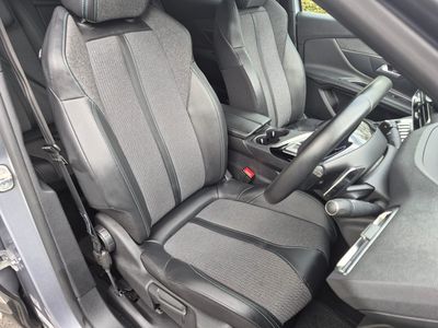 2023 Peugeot 3008