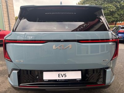2026 Kia EV5