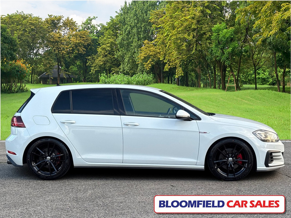 2017 Volkswagen Golf