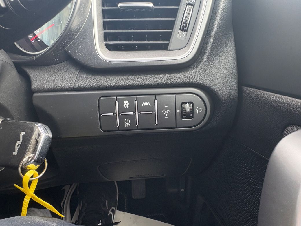 2025 Kia Ceed