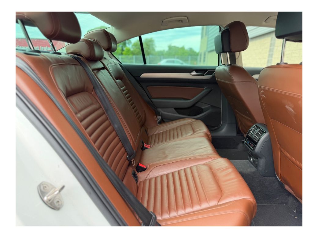 2015 Volkswagen Passat